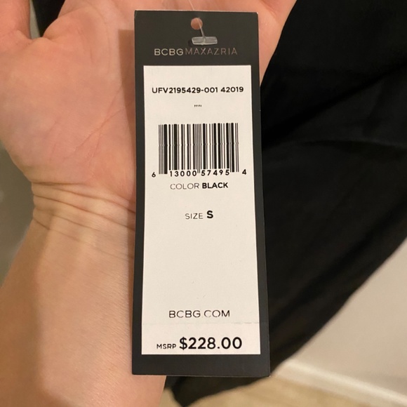 NWT BCBG Wide-leg, tulip hem pants - Picture 3 of 6